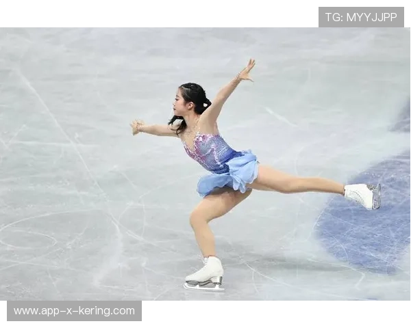 花样滑冰大奖赛群星闪耀，多项高难度动作频现